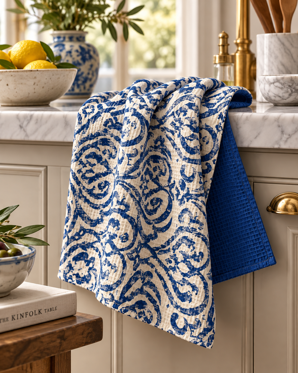 Blue Damask Pattern Tea Towel | Double-Sided Waffle Texture
