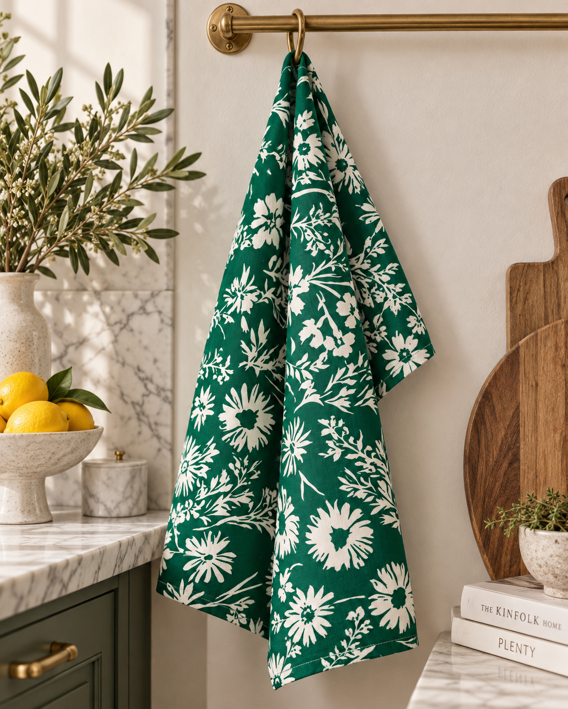 White Daisy Floral Tea Towel | Green Botanical Kitchen Towel